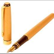 Picture Of Golden Fountain Pen