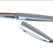 Picture Of Pluma Fountain Pen